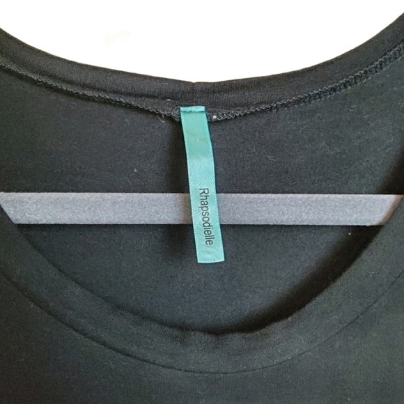 Rhapsodielle sz L One & Only open side raw hem - Picture 3 of 6